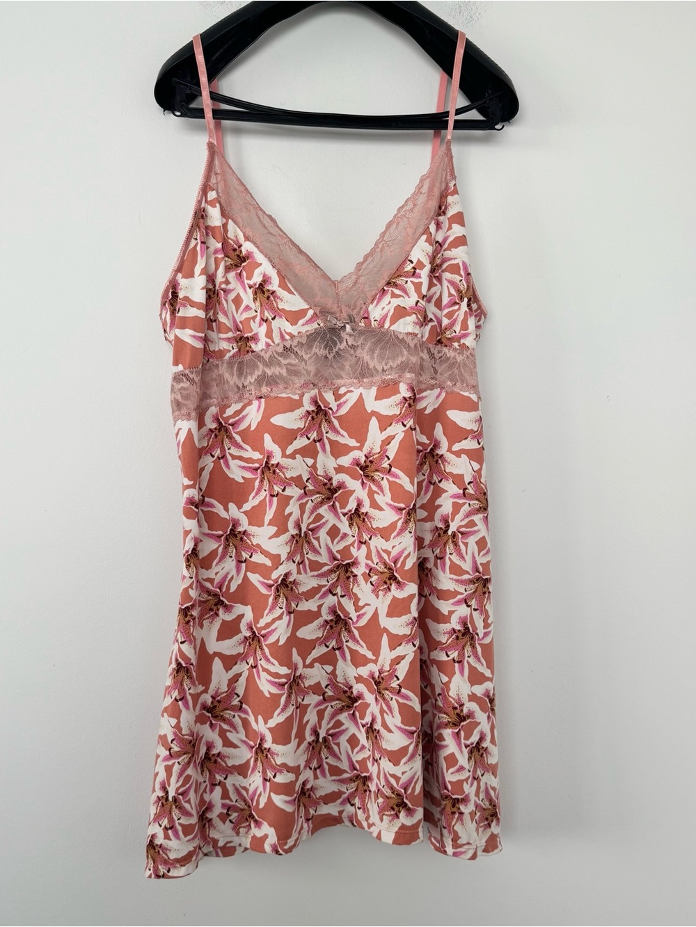 Rachel Roy Camisole Slip Dress M Pink Floral Lace Trim Coastal Romantic Nightie